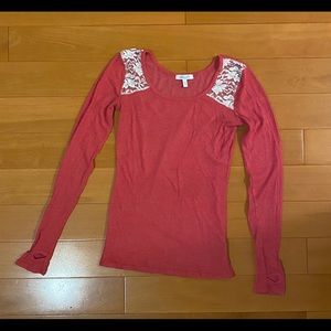 Long sleeve t